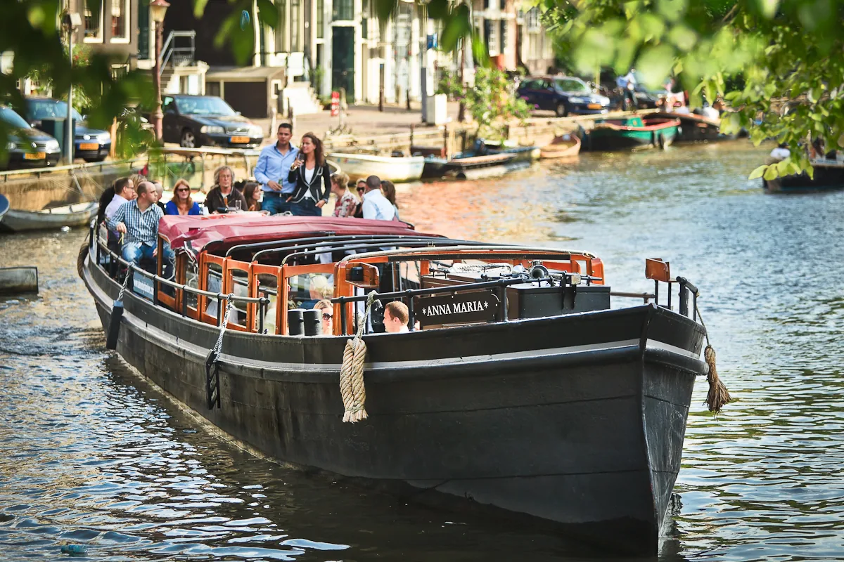 Several boats, one programme